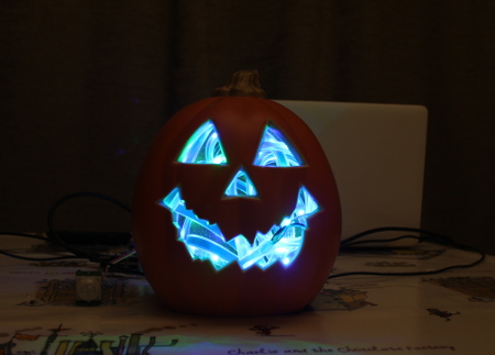 Raspberry Pi Motion Sensor (PIR) Halloween Pumpkin Jack-O'-Lantern